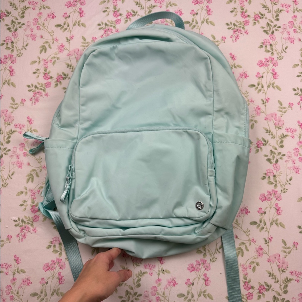 Lululemon Everywhere Backpack Mint Metal Hardware - Picture 2 of 16